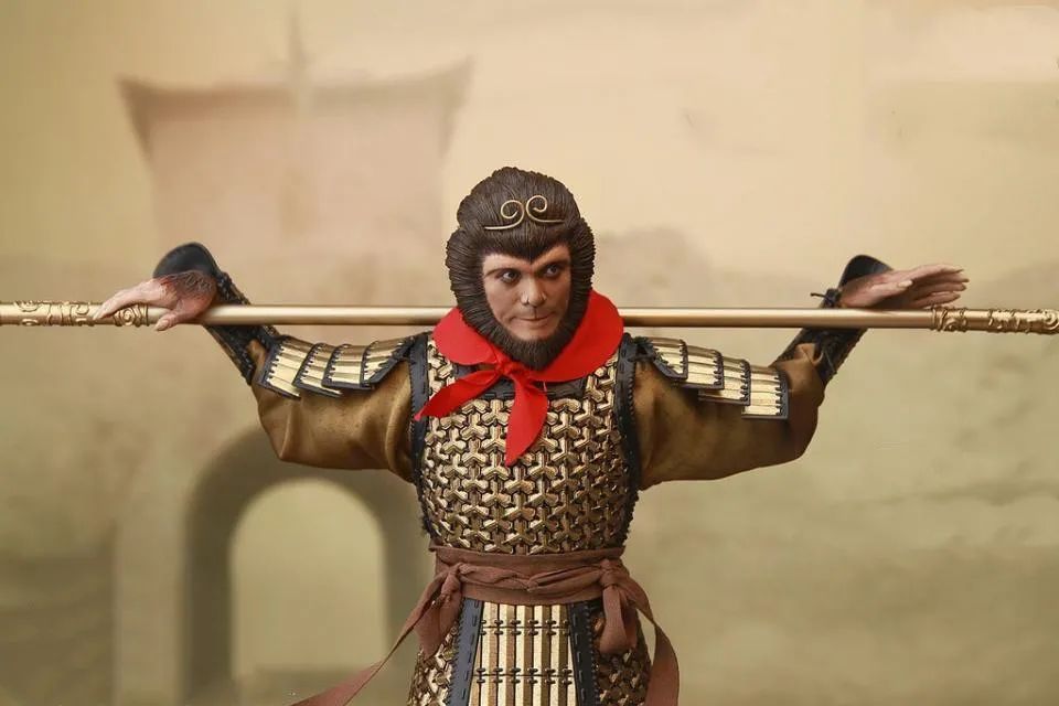 六小龄童的矛盾人生:孙悟空给他带来多少美名,又招来多少骂名?