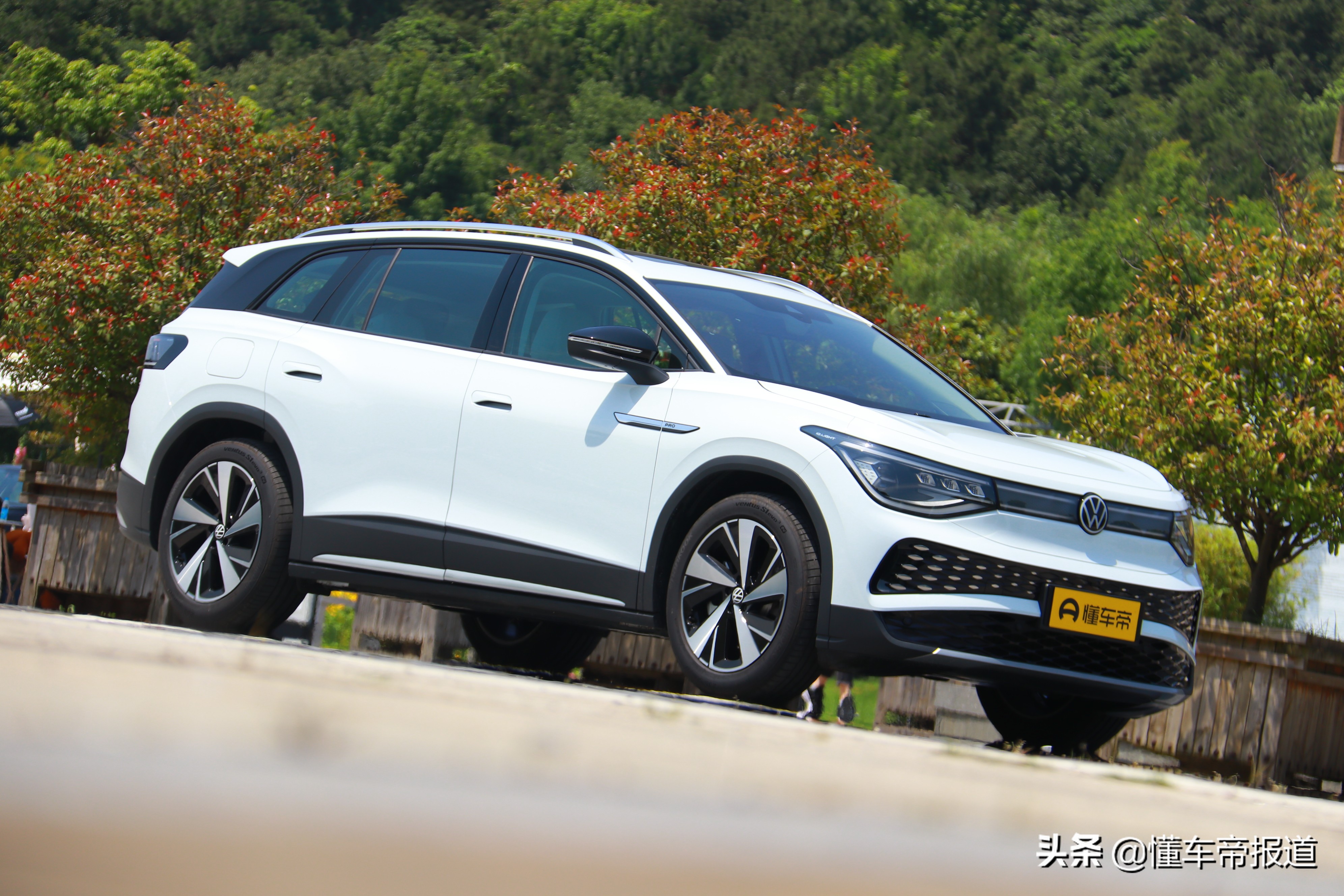 新车｜30万元内7座纯电SUV首选？试驾上汽大众ID.6X