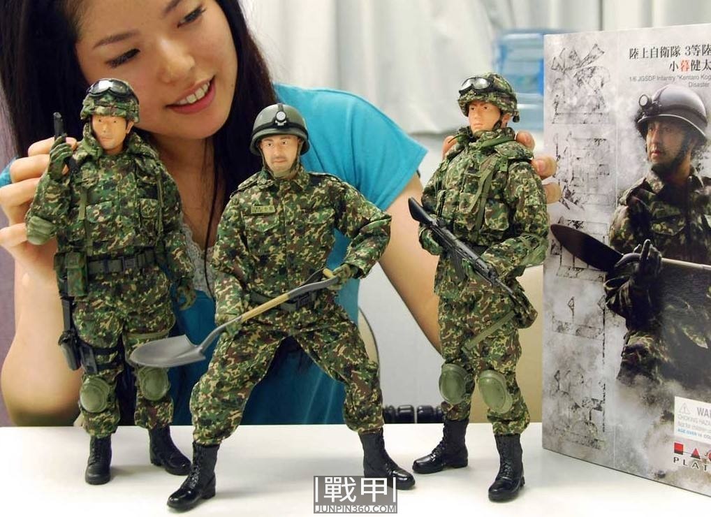 这是一篇能详细描绘日本自卫队的漫画？从日漫到日本自卫队