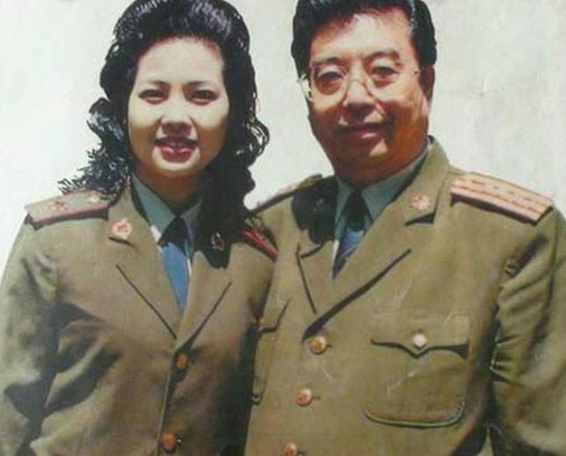 梦鸽“害”17岁李天一成“阶下囚”，“重金保子”失败后怎样了