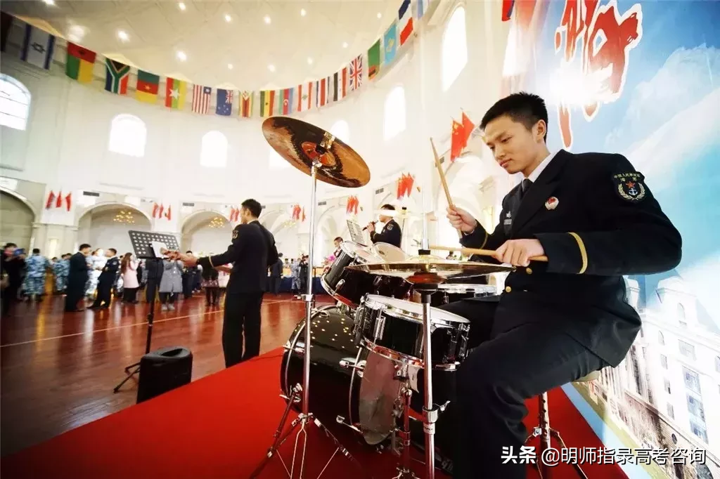 五所海军招生院校揭秘！想当海军军官的高考生看过来