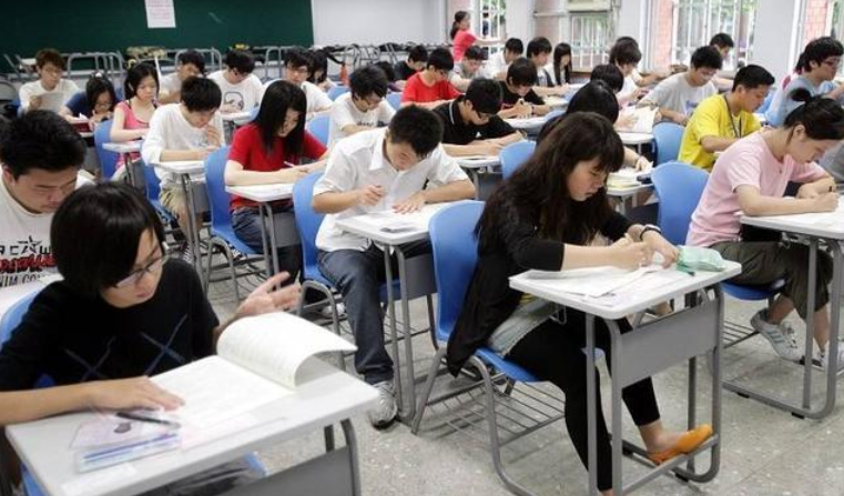 大学期末复习攻略，大一新生期末想拿高分，学姐建议做好这4点