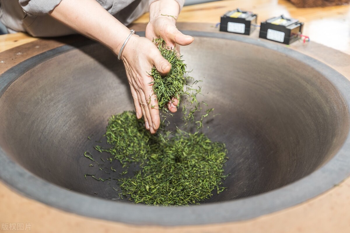 南京雨花茶的前生今世：为何创制不足一年，就能成为十大名茶？