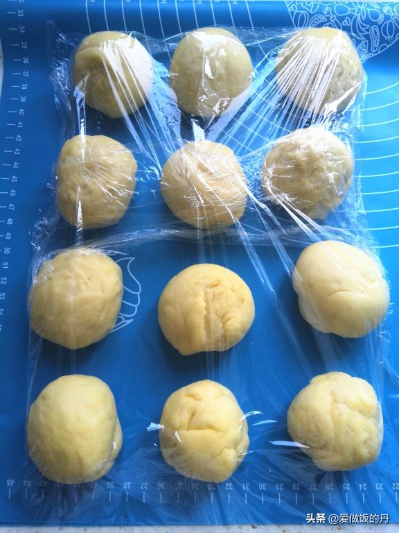 烤馒头的制作方法和步骤（自制俄罗斯烤馒头）