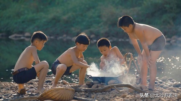 《纯真年代》：在没有手机电脑的年代里，我们怎么度过童年