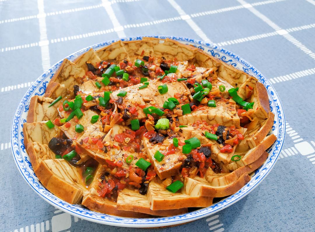 图片[2]-【剁椒蒸豆干】做法步骤图 爽口美味又有营养 一起-起舞食谱网