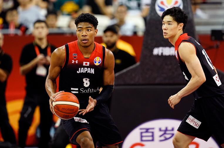 2021亚洲杯预选赛，中国男篮首战遇日本，硬实力对比略逊一筹