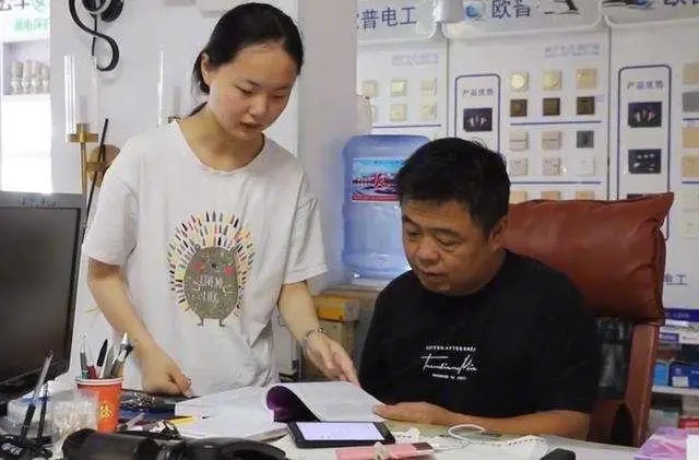 江苏高考状元白湘菱：离满分只差20分，为何被清华北大拒收？