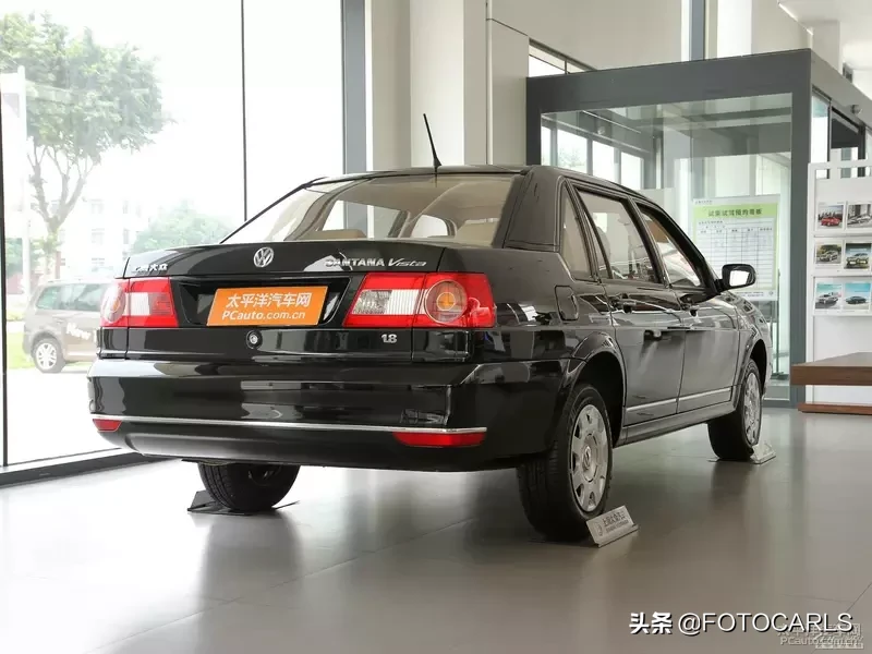 大众桑塔纳志俊1.8L实拍,当年性价比超高的B级车,你作何评价?