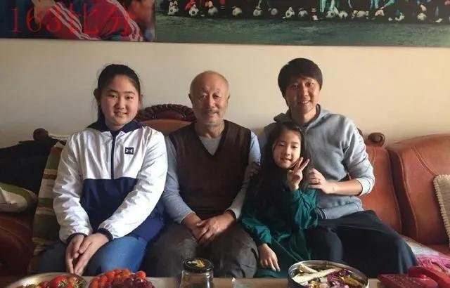 03年国足为什么能进世界杯（李铁的故事：留学到留洋 征战世界杯到备战12强 为中国足球鞠躬尽瘁）