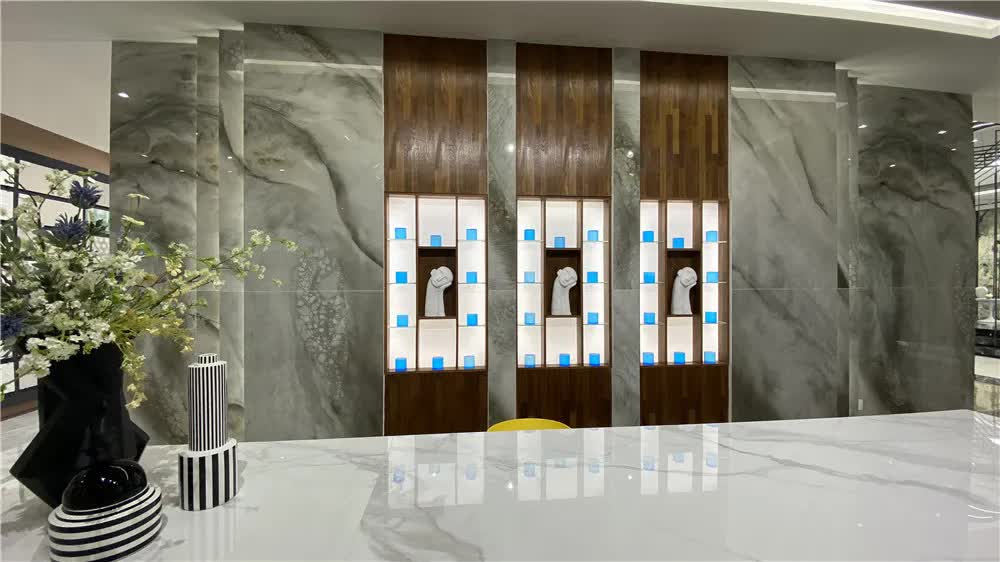 TA每年以100+门店递增！五年打造现代砖最大终端网络