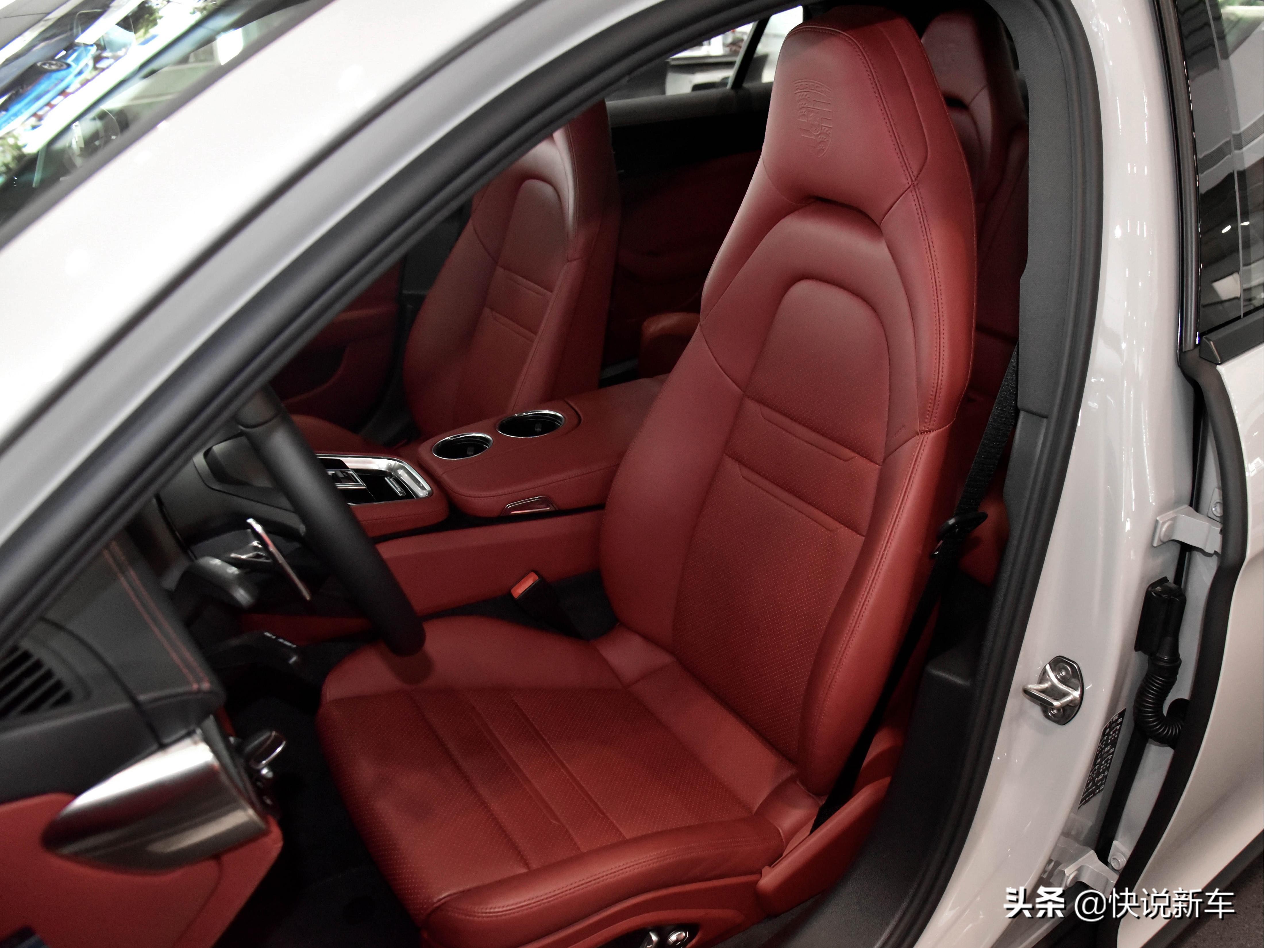 豪华旗舰轿车，V6大排量，后排独立座椅，带你看保时捷Panamera