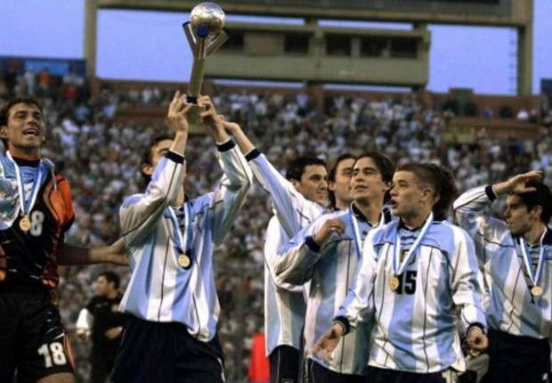 2002世界杯阿根廷阵容名单(02阿根廷队阵容豪华，战术先进，为何没有夺冠)