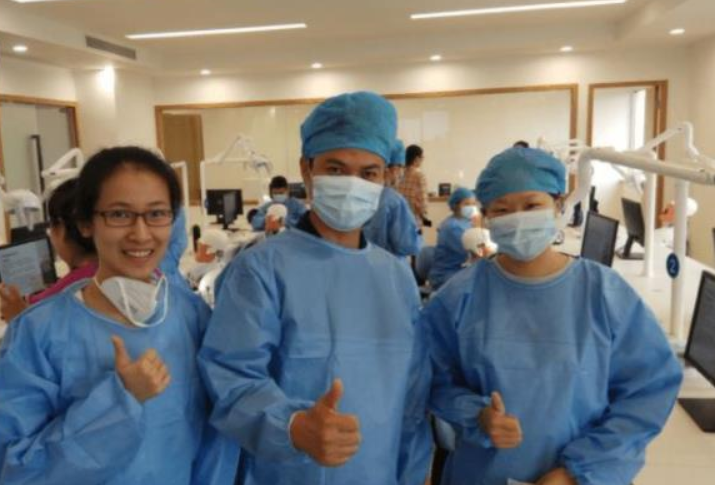 医学类专业就业前景排名，临床医学热度下降，榜首叫人羡慕