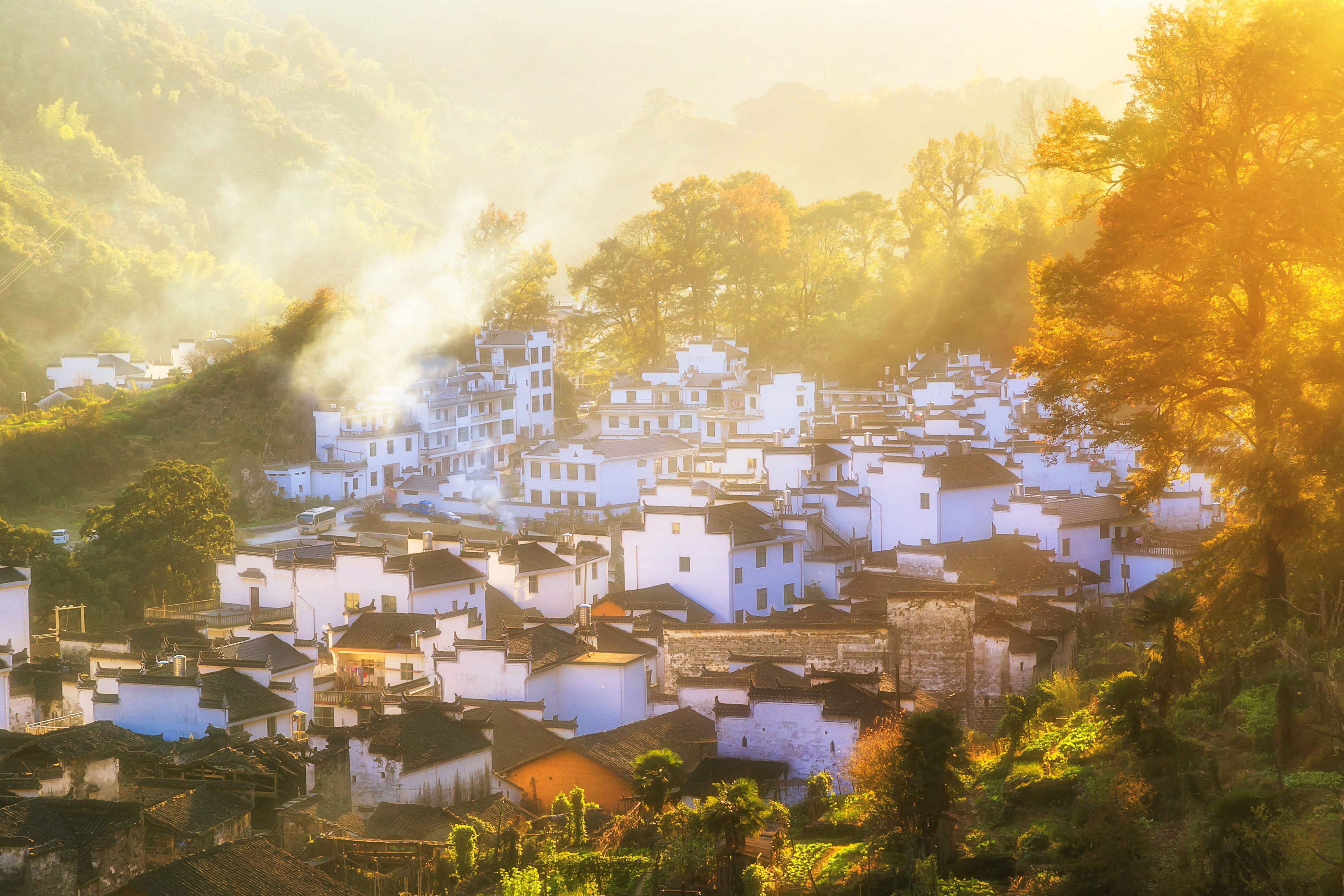 南方干栏式建筑主要分布在什么地区 -生活知识库-动动脑