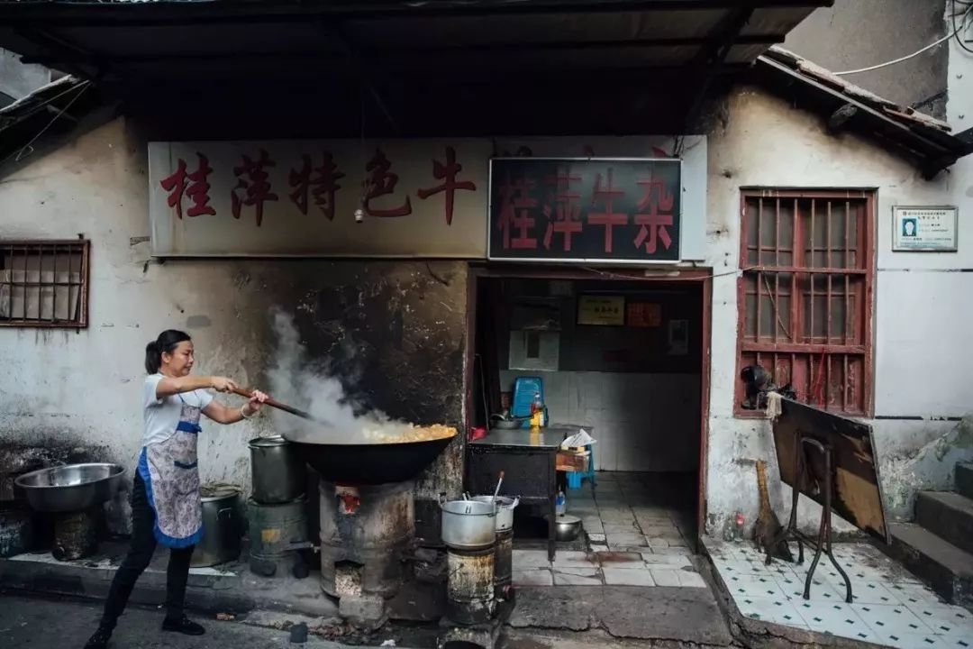 “舌尖上的武汉”——盘点50家犄角旮旯的武汉地道美食