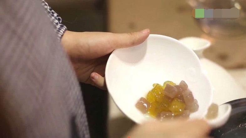 煮银耳时，只剪碎是错误的！多加1步，银耳20分钟出胶，汤更稠