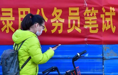 以后想当公务员可以考虑这6所大学，毕业就是铁饭碗，比很多985值