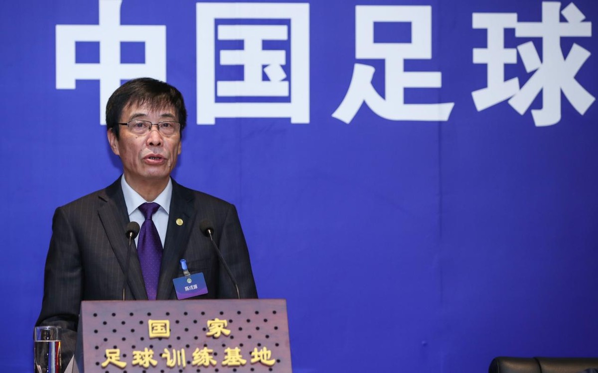 中超为什么解散国足（可以引咎辞职了！中超被指手画脚，足协火上浇油，国足直接解散？）