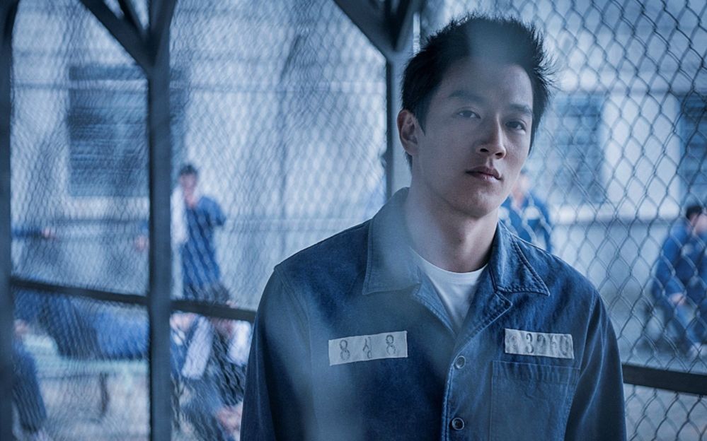 韩国电影《叛狱无间》充满人性的世间，到底该怎样存活
