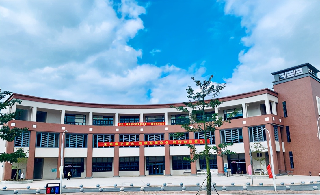 广东交通职业技术学院20级新生入学攻略 | 清远大学城岭南职业学院2.