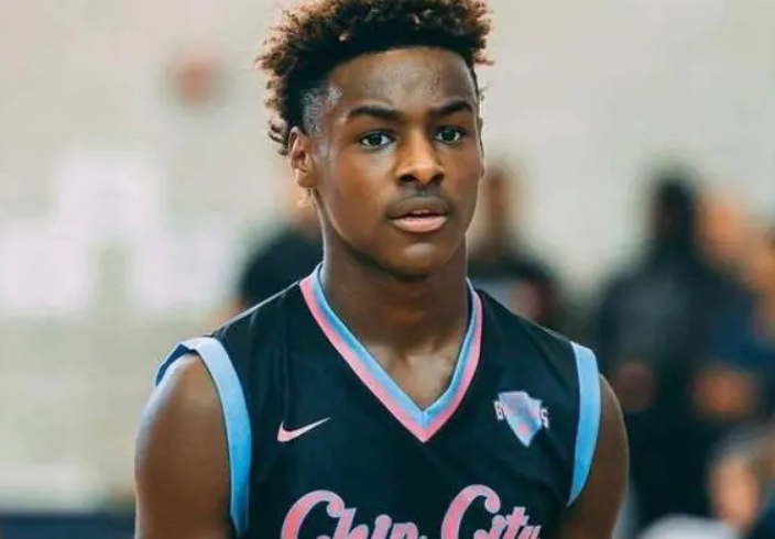 布朗尼·詹姆斯（从41跌到50位！沉迷游戏的布朗尼，进不了NBA了？詹姆斯也很无奈）