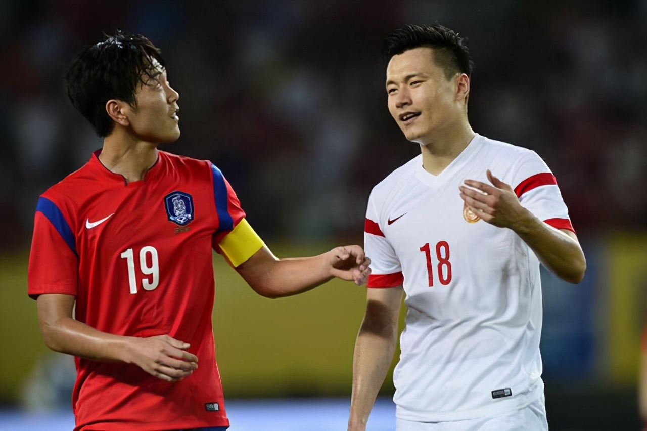 中超俱乐部训练热身赛有什么影响（对于男足国家训练队来说，推迟40场强强赛“有利有弊”）