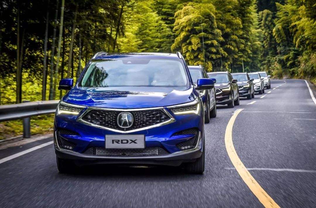 讴歌属于什么档次的车(讴歌算不算豪车)-第9张图片-腾赚网