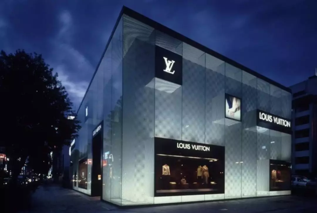 简约轻盈的8个LV旗舰店外墙设计