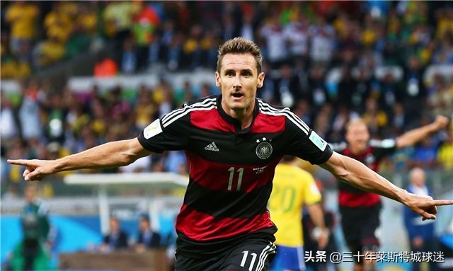 足球德国7比1巴西(央视回顾斯科拉里最惨一战！巴西0-7德国他没放弃 仍指挥追了一球)