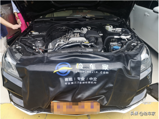 22万买辆才开3万公里的奔驰E级值吗？网友：这下开大奔不是梦了