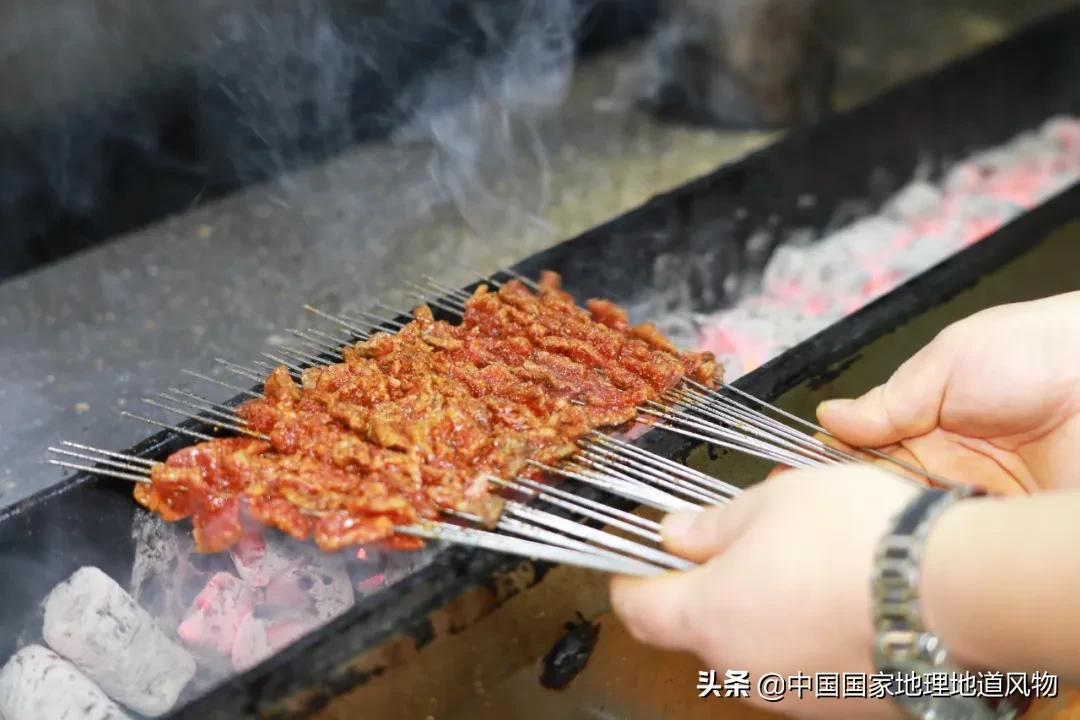 东北烧烤谁是第一?鹤岗小串有话要说
