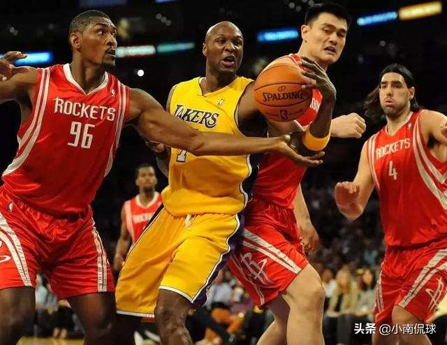 湖人火箭季后赛(NBA季后赛经典：2009年火箭VS湖人，姚明上演王者归来)