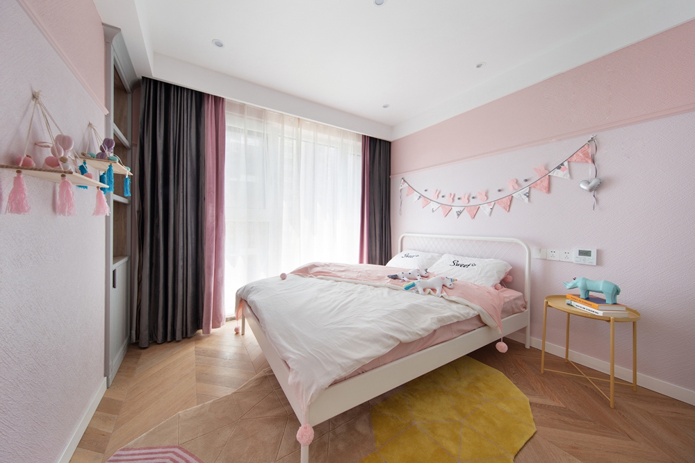 谁说美式风格沉闷老气？学他家走“轻美式”路线，性价比高又时髦