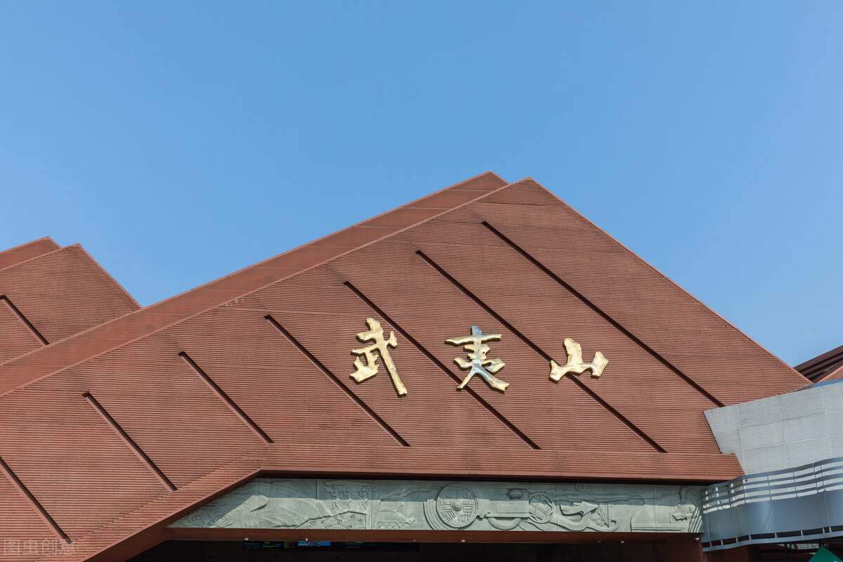 中国十大名山各有特色，你去过几个？哪个在你心中是最美的