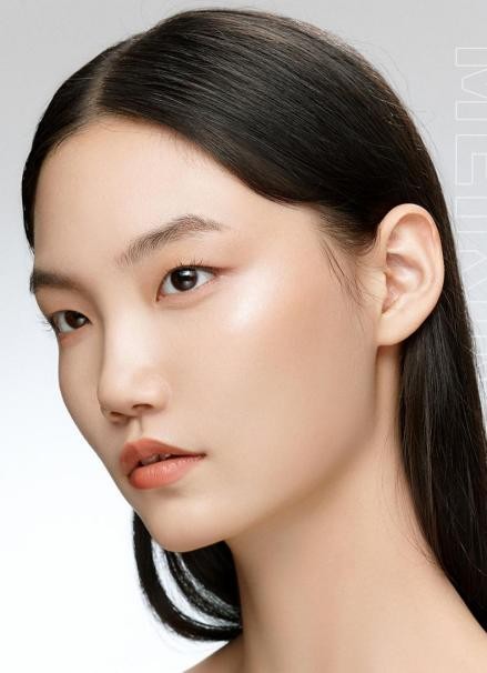美康小课堂 | 外出补妆，到底该选什么呢？