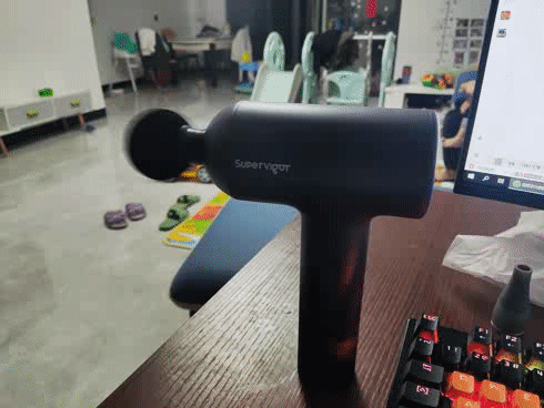 超级活力筋膜枪亲测：轻松舒筋，运动好帮手，好用且不贵
