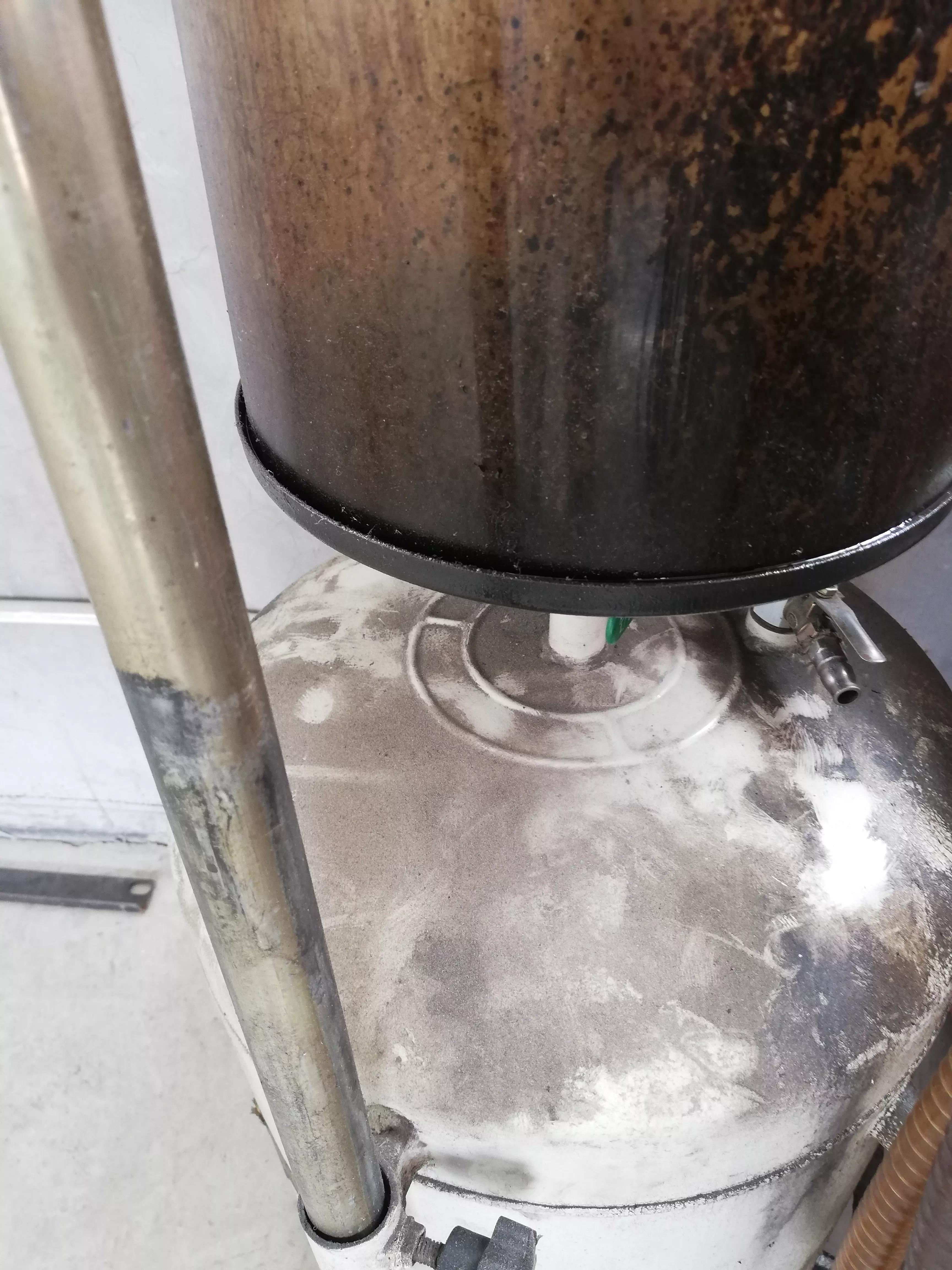 换机油时，从油尺抽机油好还是重力放油好？对比一下哪个好？