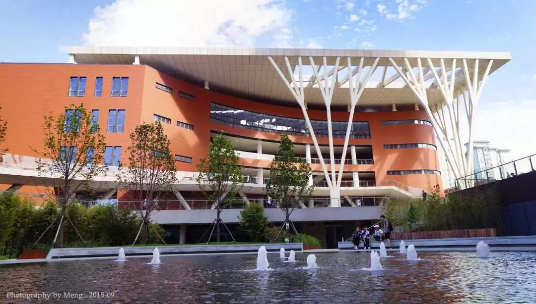 北京“绿色学府”：占地13176亩，坐拥8大餐厅，新华社、中央电视台聚焦关注！