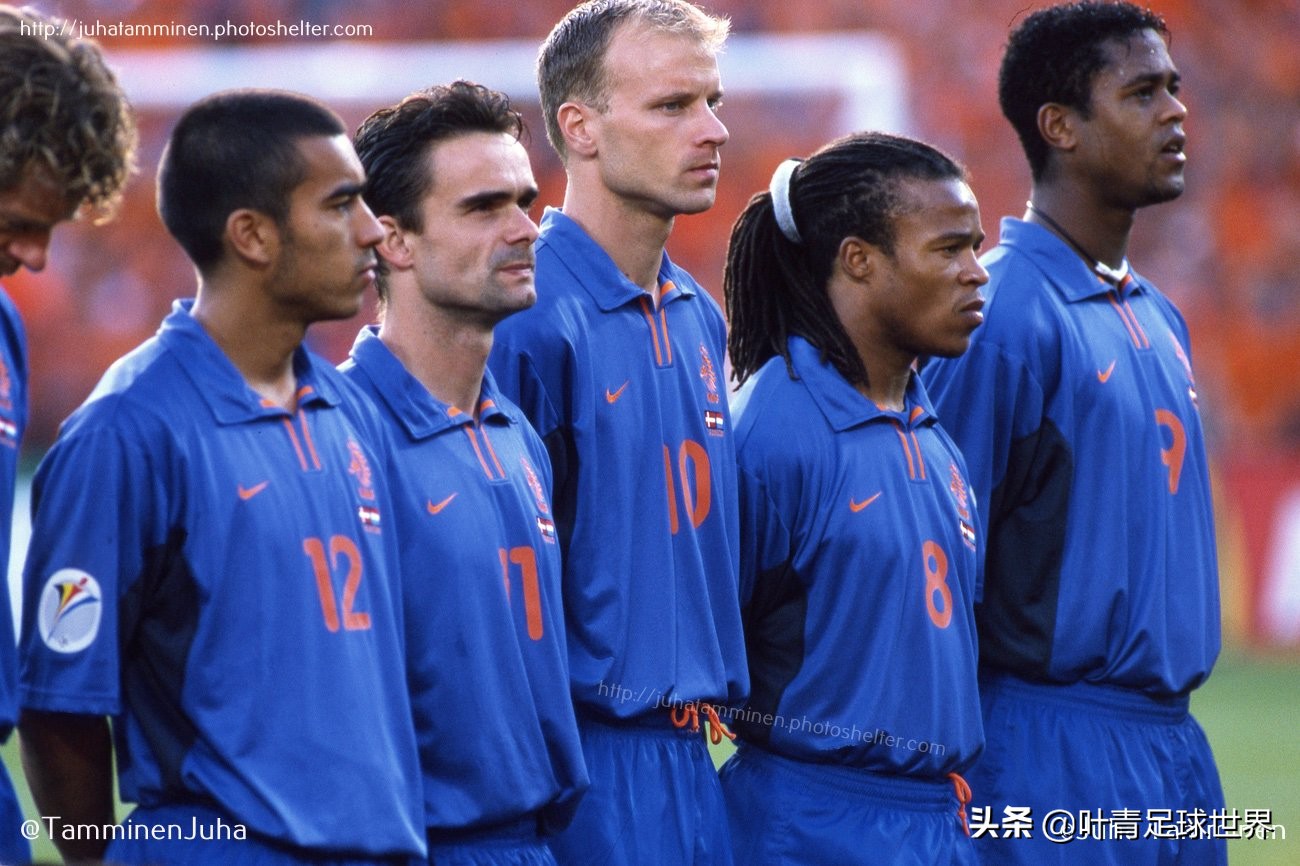 求2000年欧洲杯意大利对荷兰(中超神仙打架！2000欧洲杯那场经典0-0，如今有2人在中国)