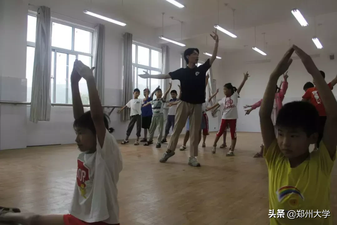 郑州大学大学生暑期社会实践活动综述（二）