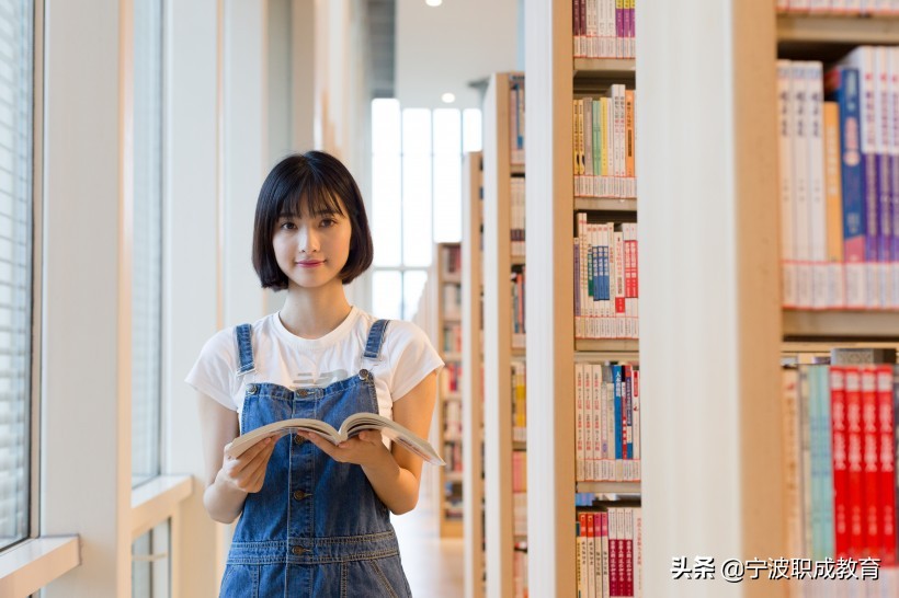 学历提升机构哪家好？成人自考本科专业有哪些？