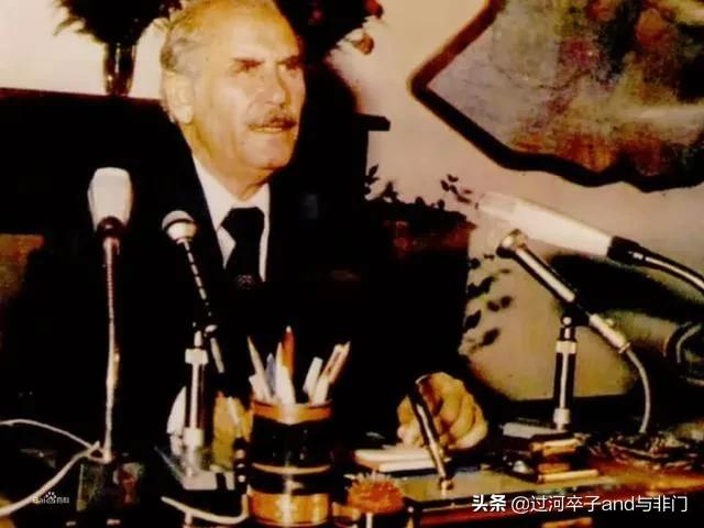 用斧头劈开你的头颅，赶走里面的罪恶——这才是阿富汗混乱的根源