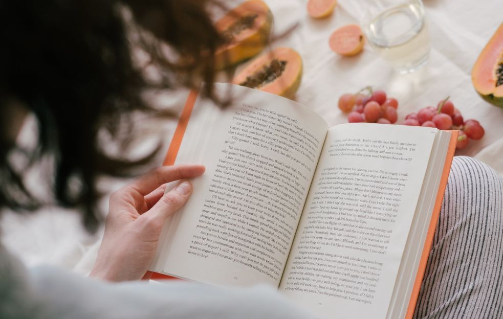 全美最缺觉Top 100大学榜单！前50高校集体“不让学生睡饱”