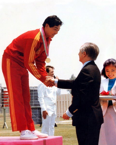 中国奥运会射箭冠军(百年瞬间丨许海峰为中国赢得第一枚奥运金牌)