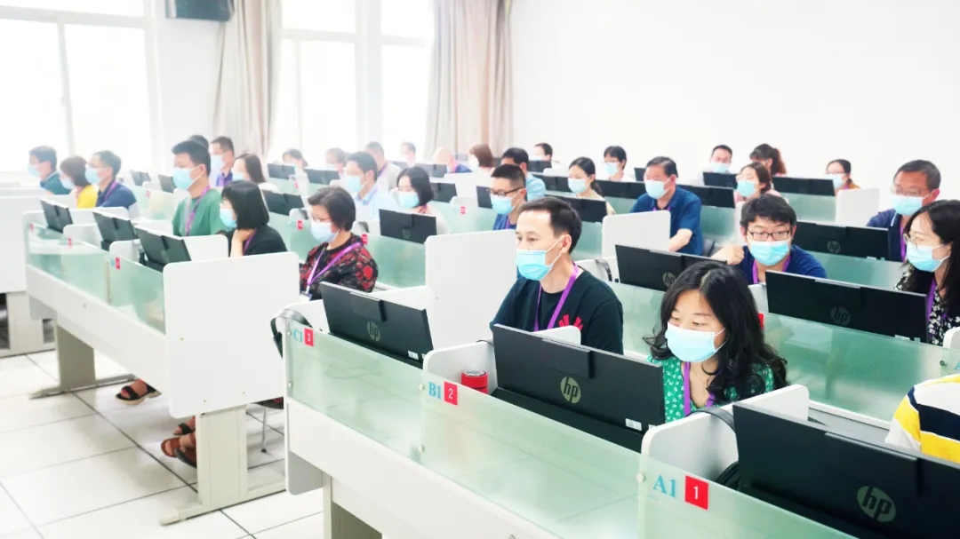 “过五关”般严格，高考阅卷老师来自哪里？研究生参与阅卷？