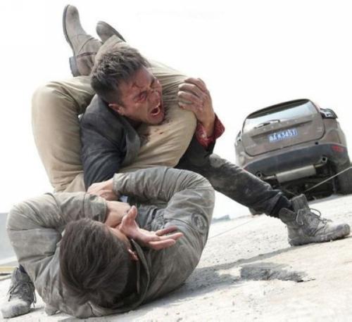 安志杰肌肉(安志杰:颜值高,身材好,反派"打星"中最强肌肉男)