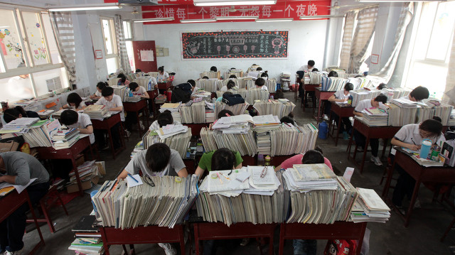 2021高考在即，祝艾嘉十年寒窗苦读，一朝金榜题名