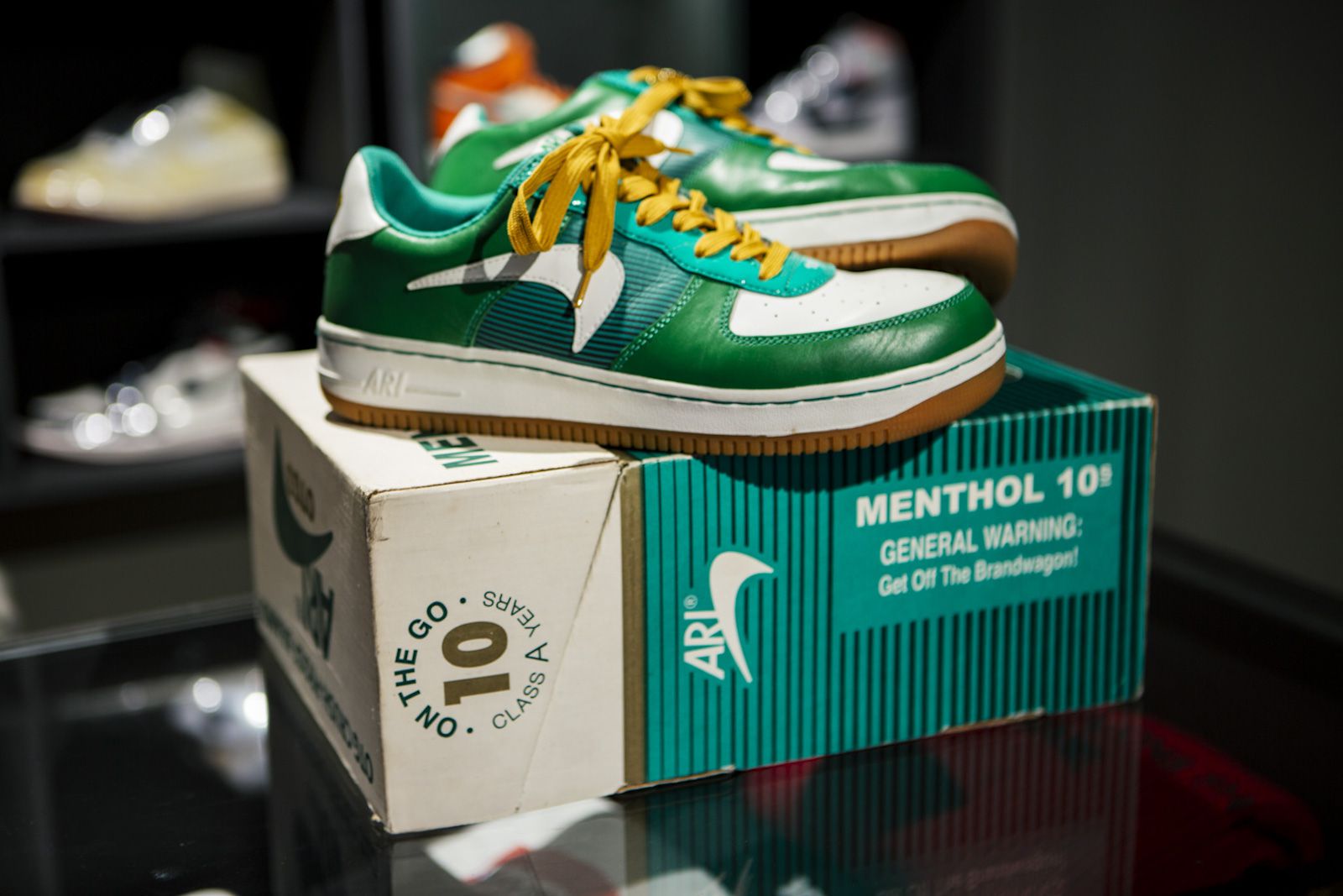今天聊聊 BAPE STA，但不再聊它的那些配色了…