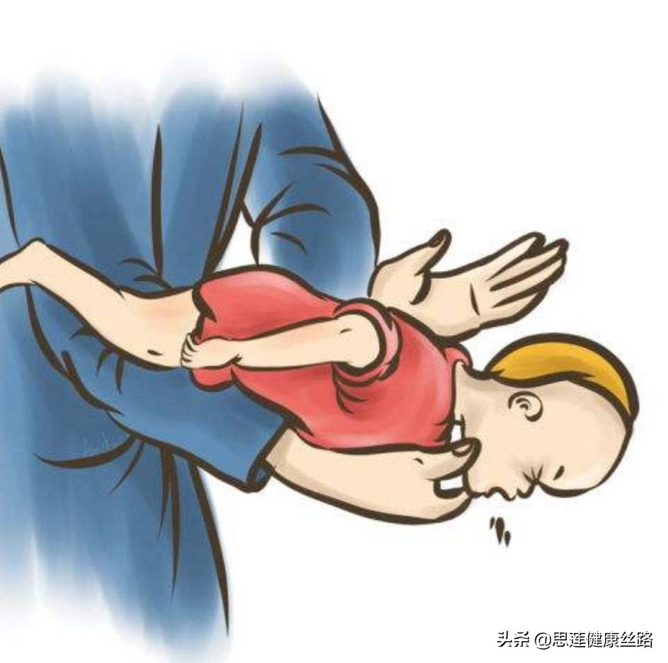 异物卡喉咙自救有妙招海姆立克急救方法要注意什么